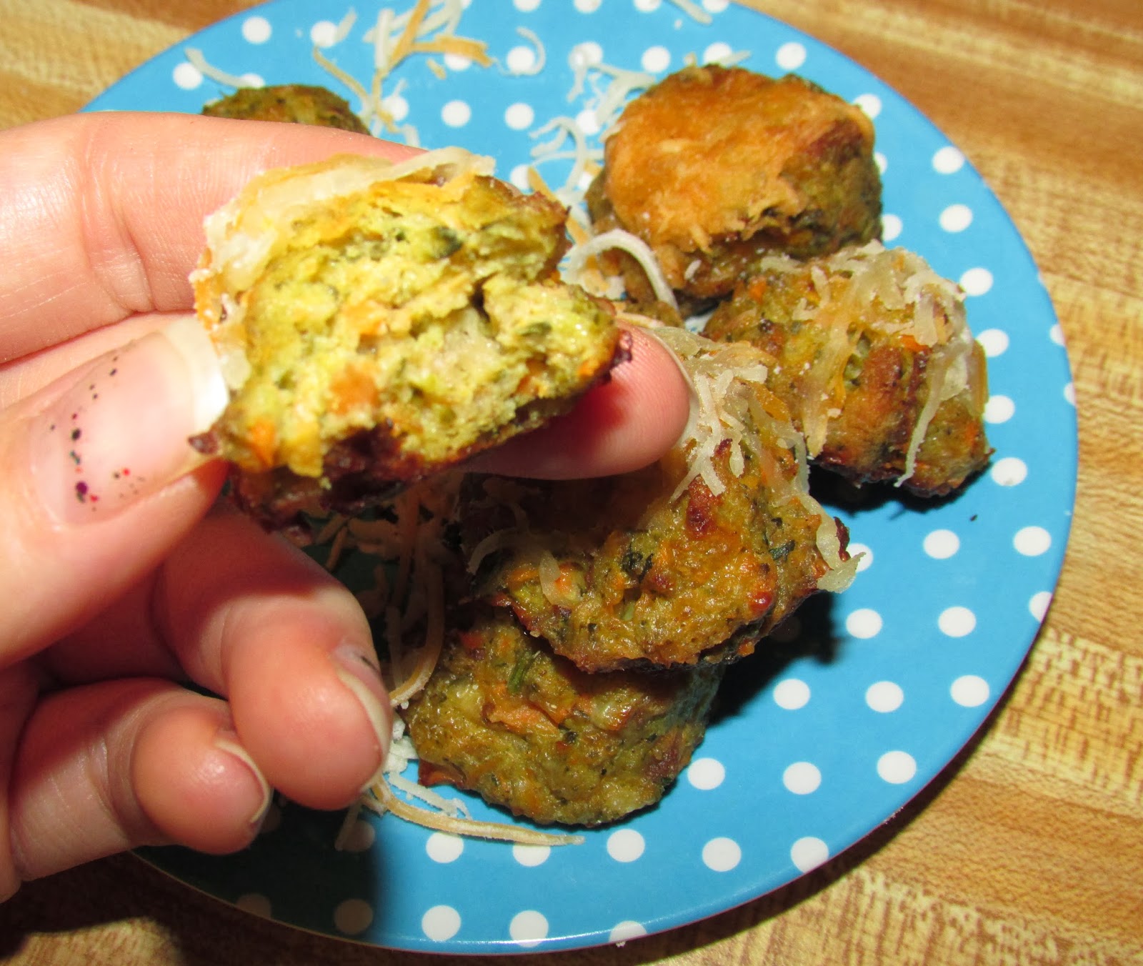 For the Love of Food Broccoli Cheese Soup Poppers