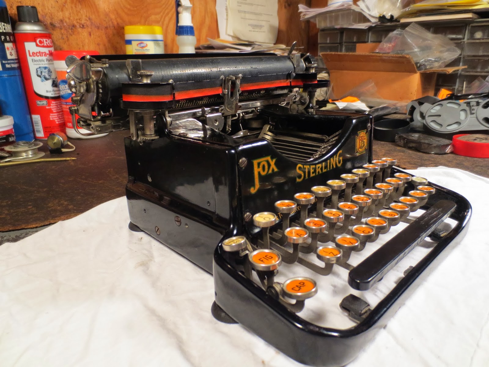 Life in a Typewriter Shop The Royal News