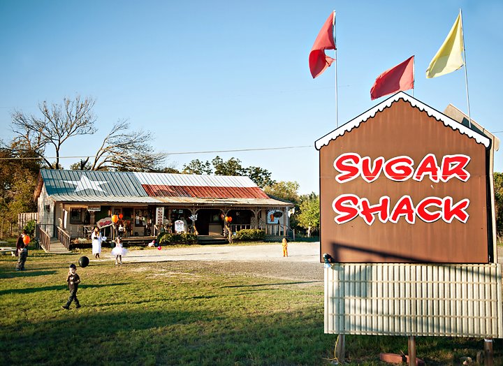 Top 10 Hot Spots for Zac Efron & Tom Welling