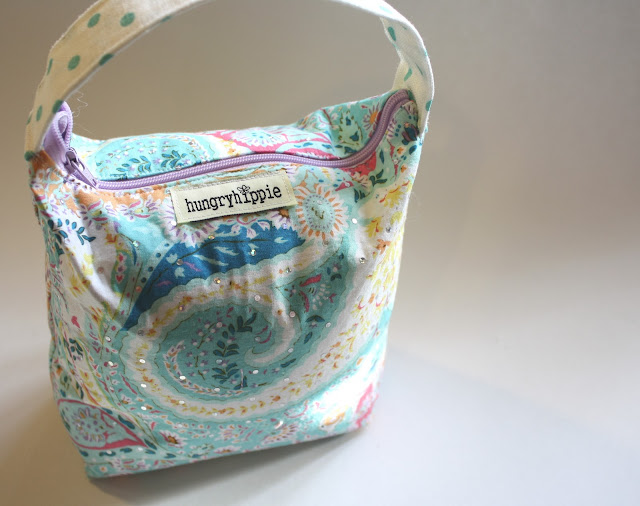 de Iaies?! DIY Fabric Door Stopper