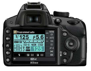 Display LCD dan viewfinder Nikon D3200