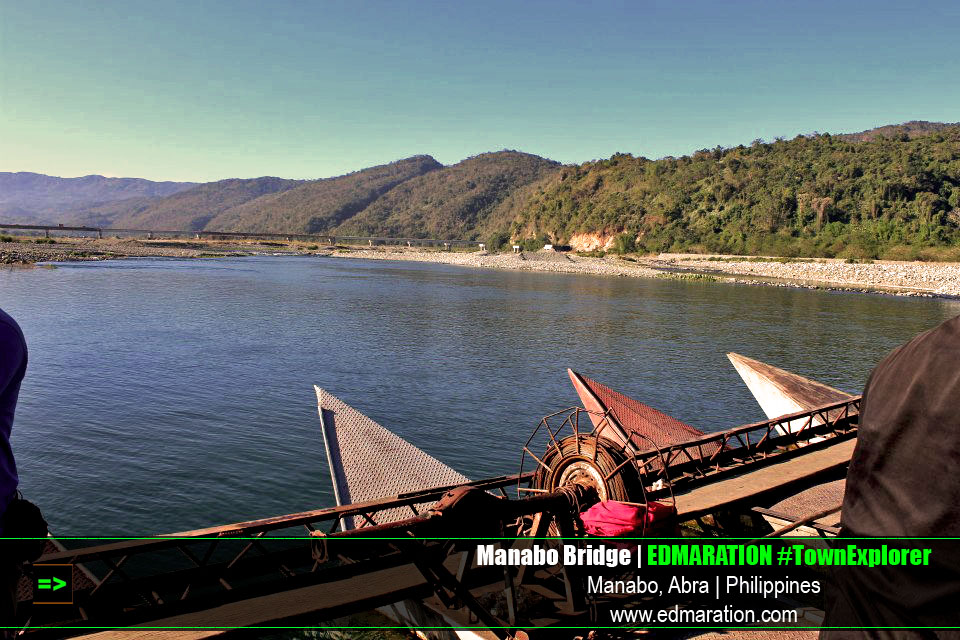 Crossing the Abra River overlooking the Manabo Bridge