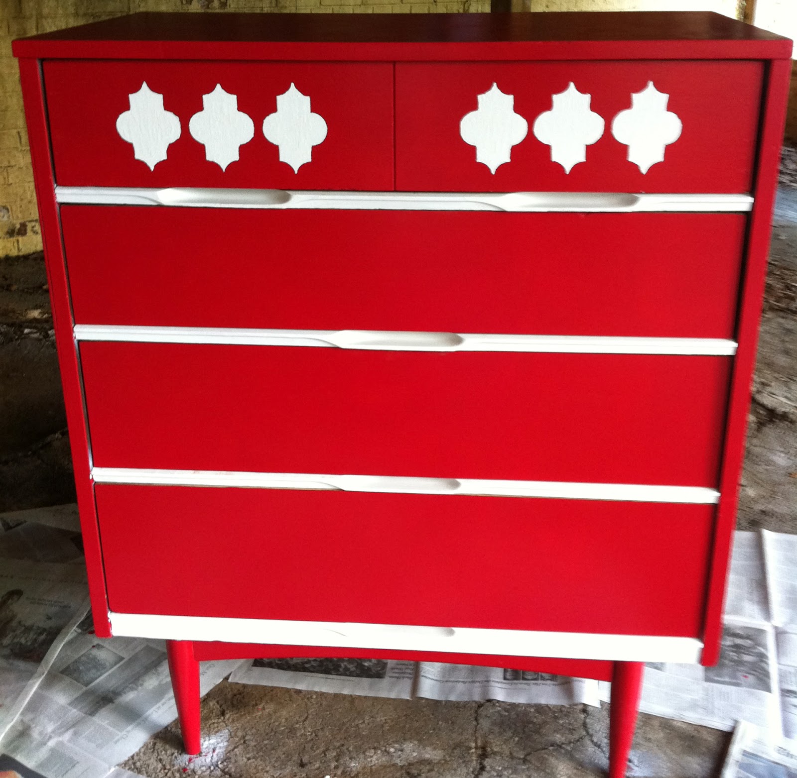 Decorella Steps to Refinishing Wood Furniture