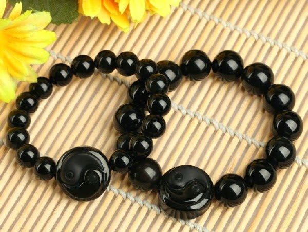 lb00200-feng-shui-taichi-bracelet-4.jpg