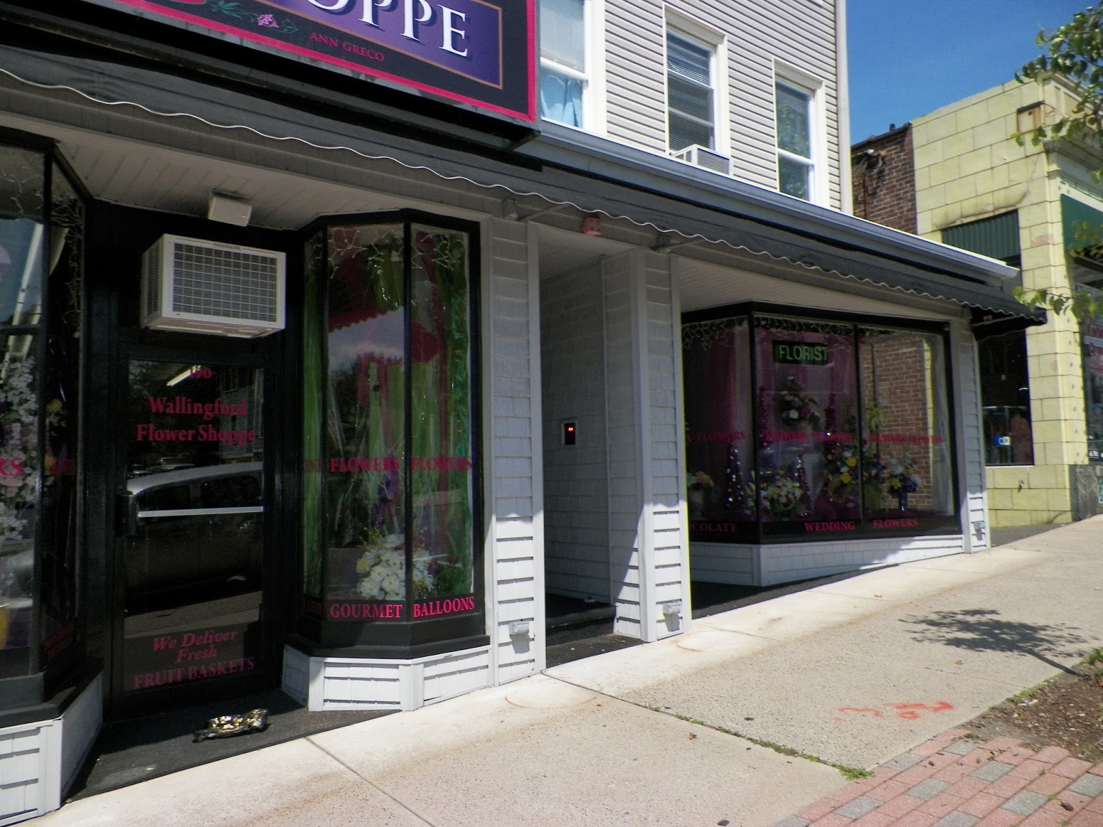 Up with Downtown Wallingford A Summer Afternoon Stroll through