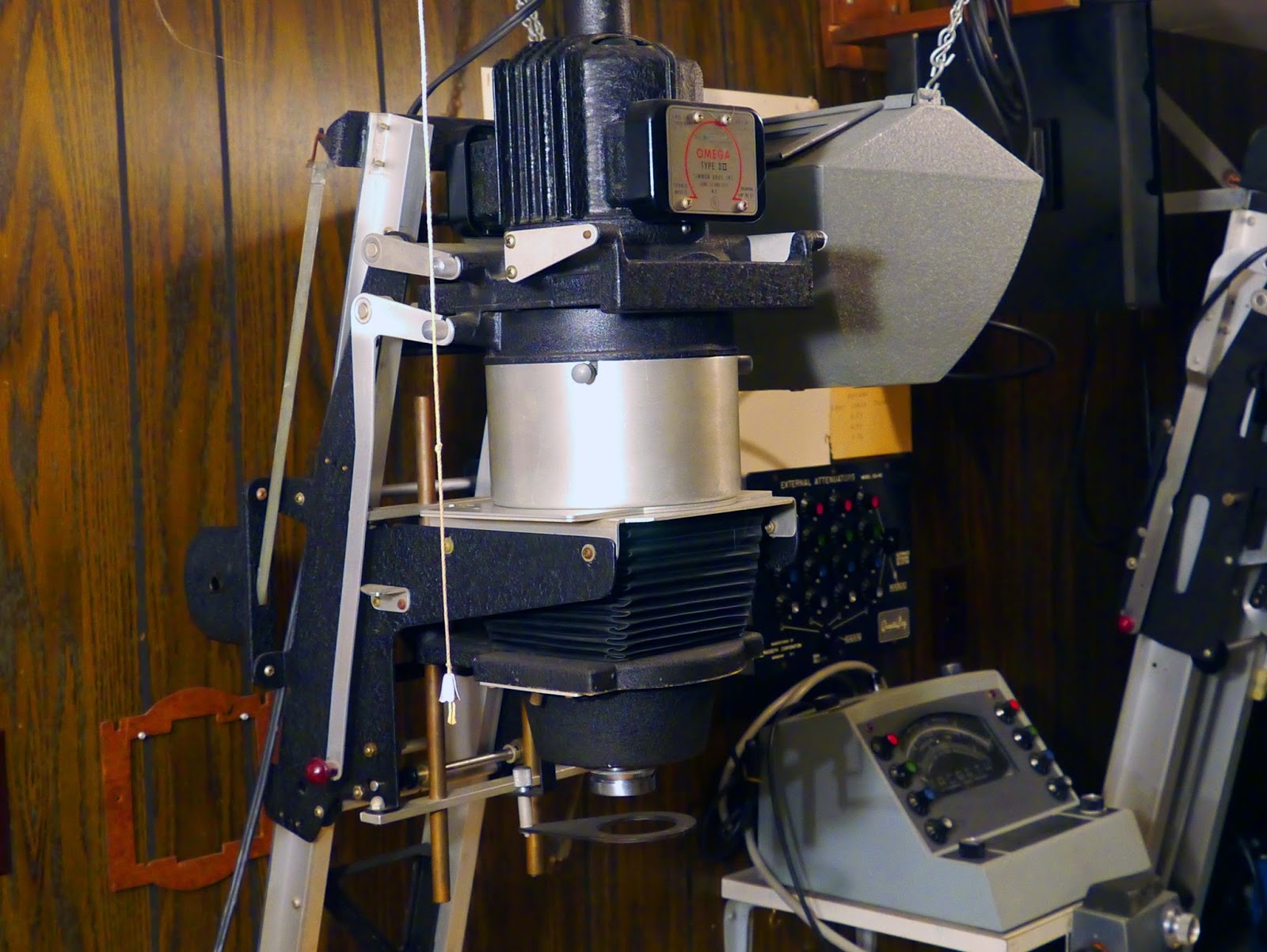 Magnum Arts Vintage Darkroom Equipment Up For Auction