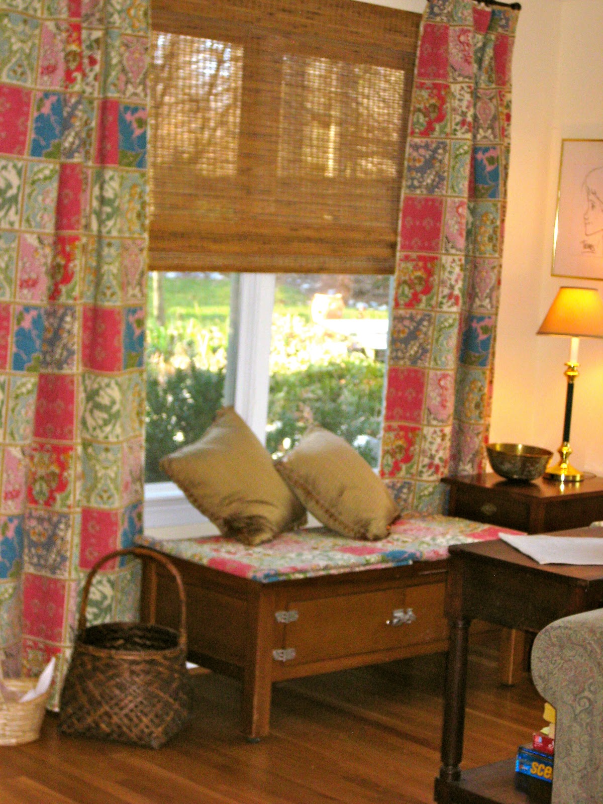 SheShe, The Home Magician A Non Traditional Approach to Window