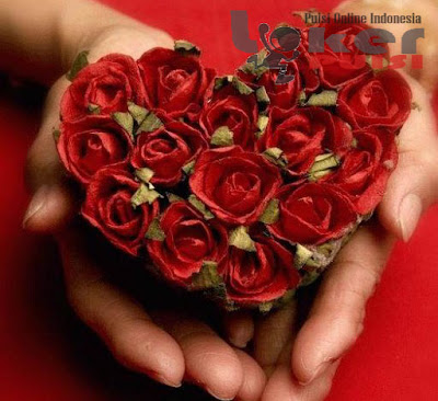 Puisi Cinta Romantis Yg Pendek