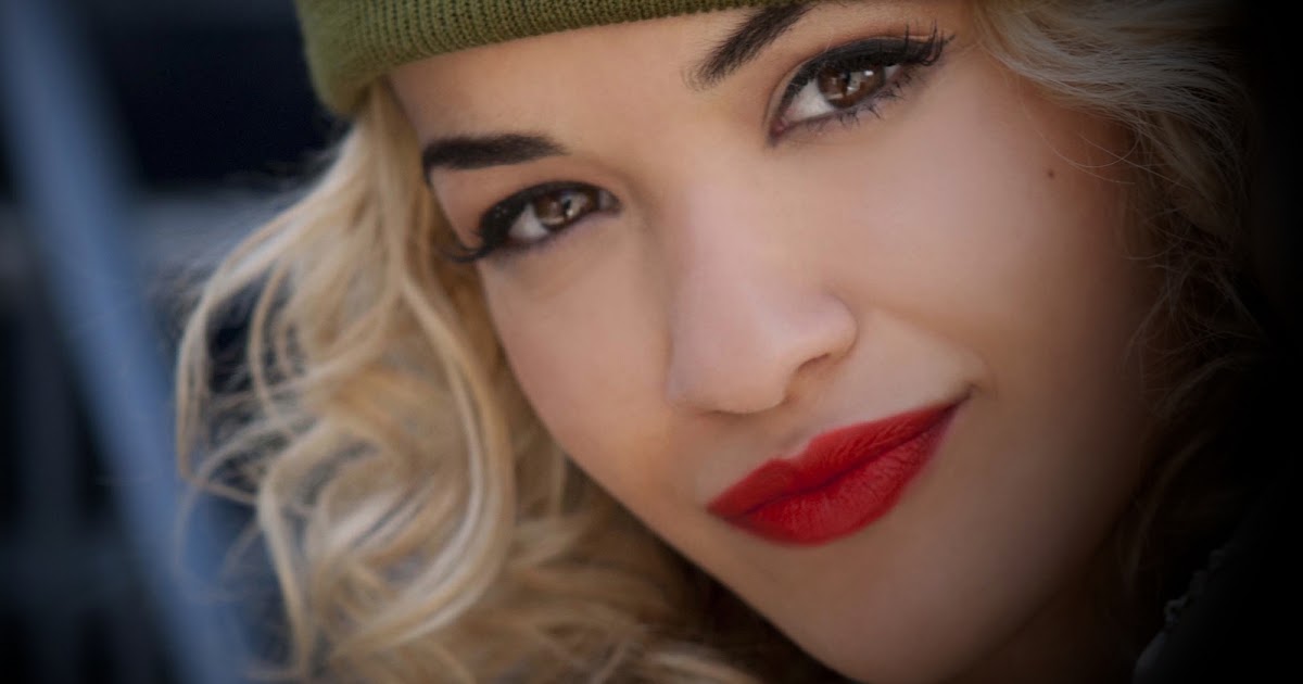 Just Walls: Rita Ora Wallpaper