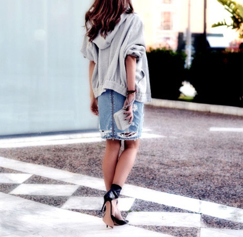 styling denim skirt