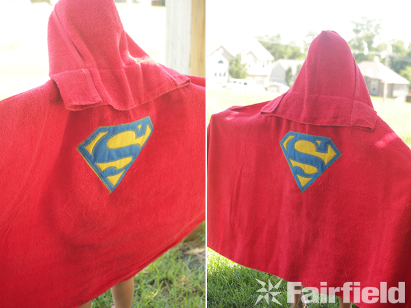 superman to The Rescue Flying Over This City red Hood Hooded Poncho Towel