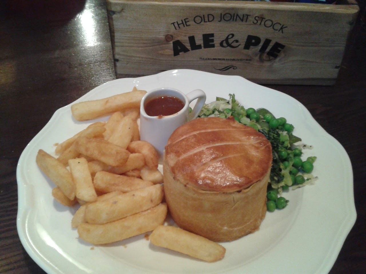 Old Joint Stock Ale and Pie House - Steak Pie Review