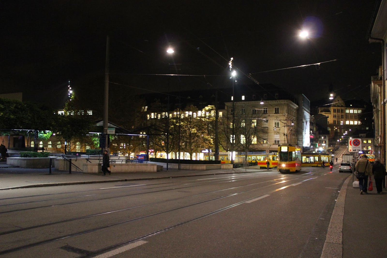 http://hyororo.blogspot.com/2013/11/switzerland-basel.html Hyororo Lee, the Traveler: SWITZERLAND