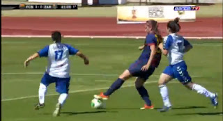 بالفيديو: فتاة برشلونية تتحدى ميسي ونيمار أن يسجلوا مثل هذا الهدف العالمي