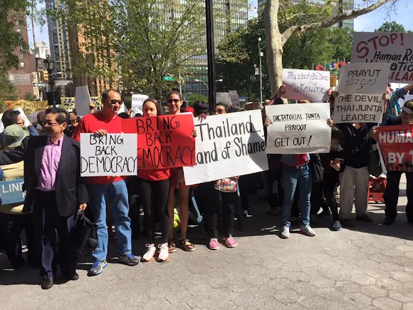 Protesting Prayuth Chan-ocha at the UN, New York on 26 September 2015 Part 1