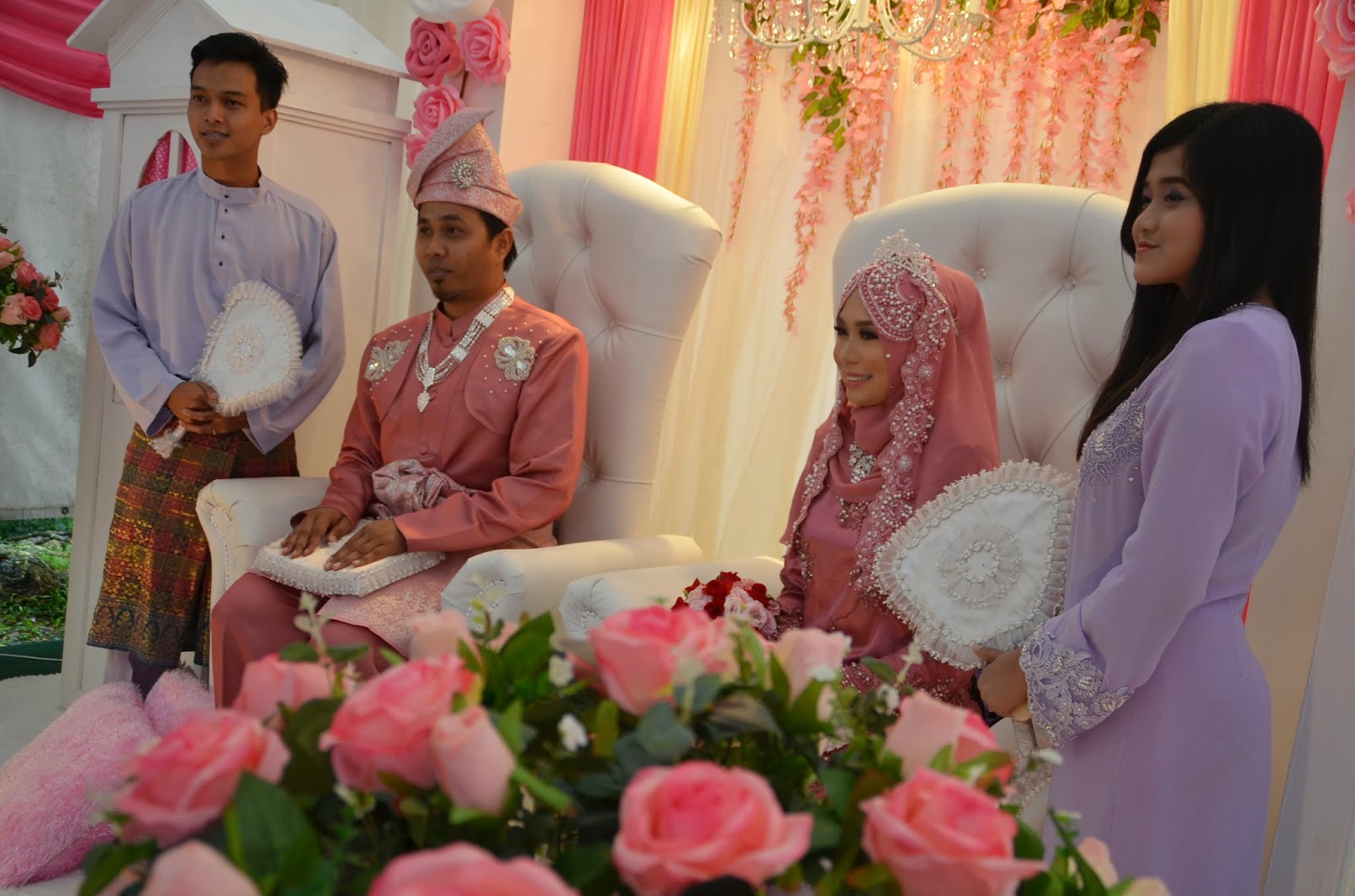 baju pengantin dusty pink 