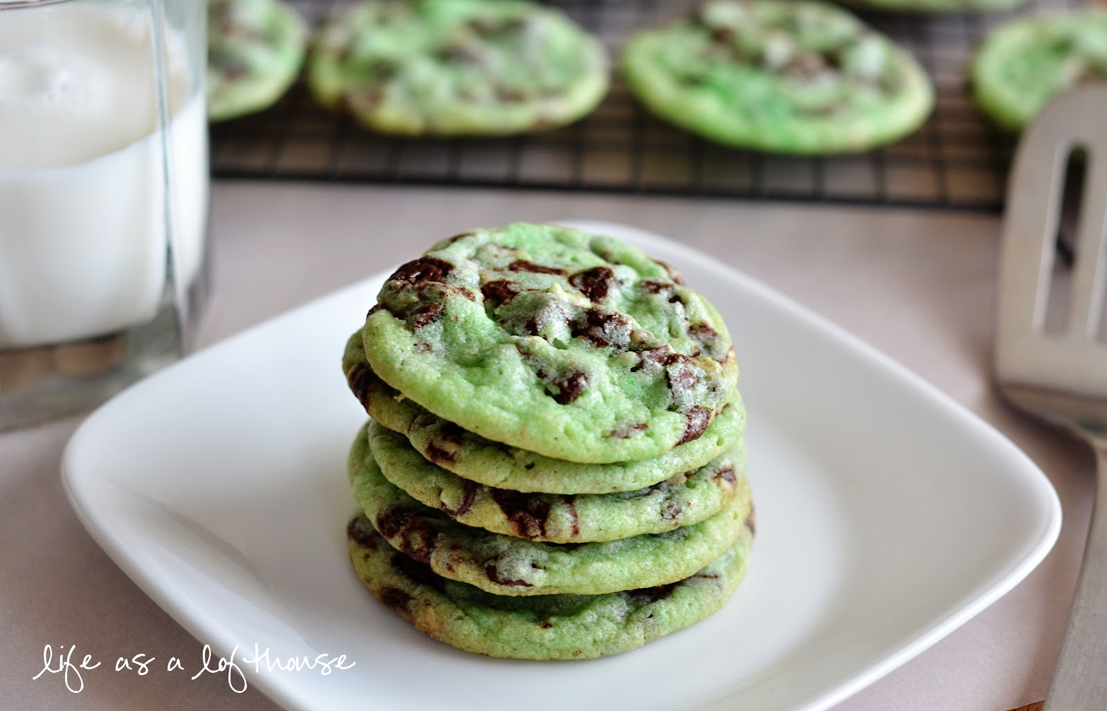 Mint Chocolate Chip Cookies