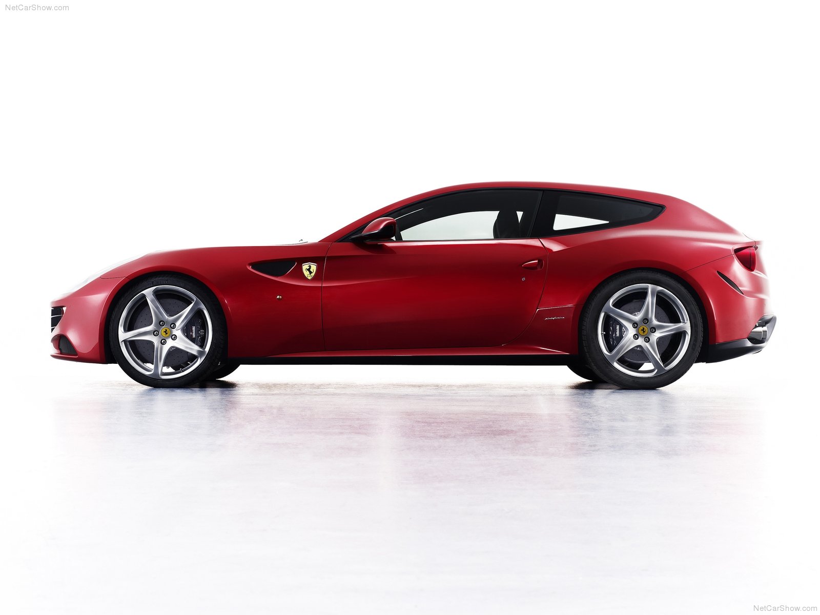 http://2.bp.blogspot.com/-qvcKa_F2SQU/TzV33Isi6OI/AAAAAAAAHnc/pGxnwnqnFU4/s1600/Ferrari-FF_2012_1600x1200_wallpaper_1D.jpg