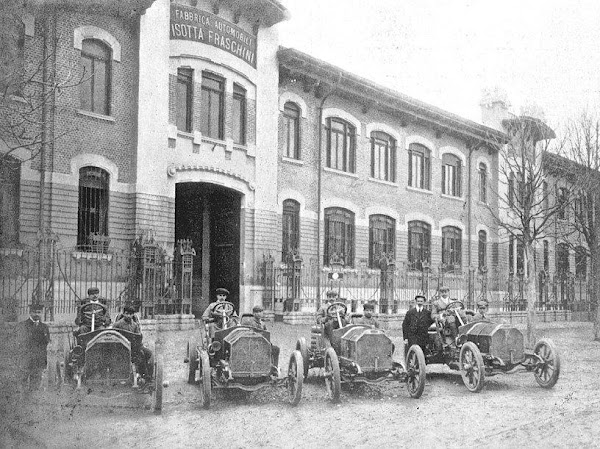 Race cars at Isotta Fraschini factory