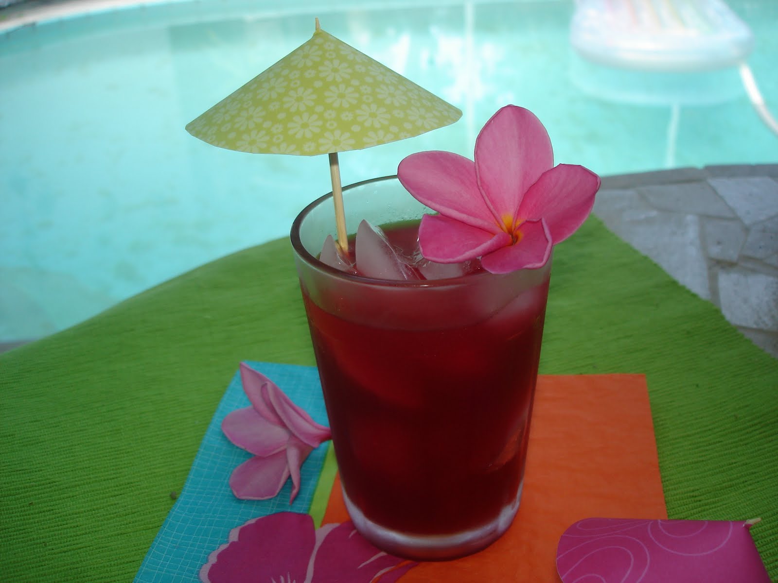 The Tiny Skillet Festive Drink Umbrellas