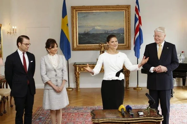 Crown Princess Victoria and Prince Daniel began their two-day official visit to Iceland.
