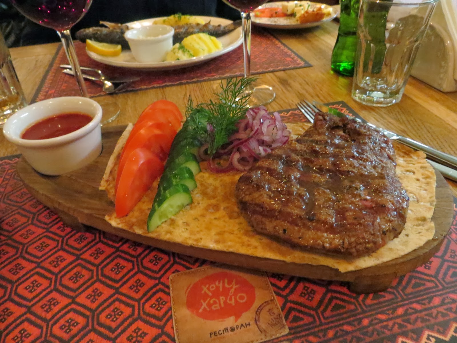 Maistamista Georgialainen ravintola Haluan hartsoa Pietarissa Maistamista Georgialainen ravintola Haluan hartsoa Pietarissa