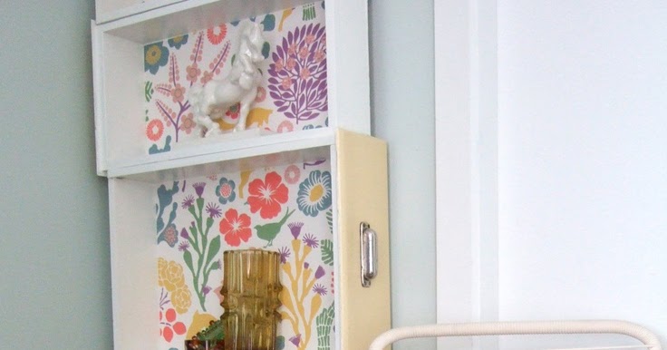 DIY: Convertir los cajones de la cocina en una estantería para el salón