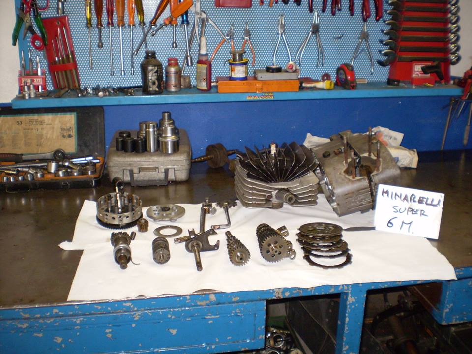 MMVV IN VENDITA CILINDRI FANTIC MOTORI ACCENSIONI RICAMBI MINARELLI P6