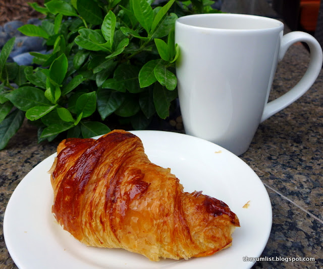 Croissant and Coffee dubai
