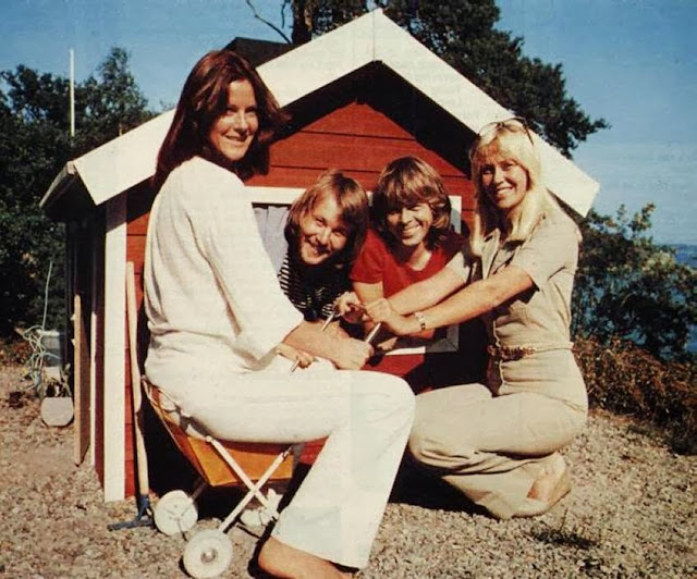 Dolls House Island Bbc Tv S Dolls House Island Bbc Tv S