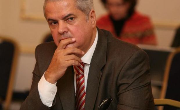 Adrian Nastase, ex-primer ministro de Rumania, irá a la cárcel por corrupción: una anécdota en la jungla capitalista rumana Adrian+nastase