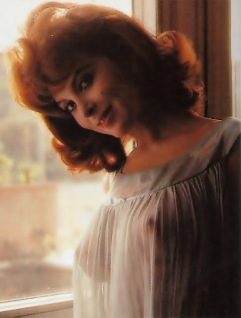 10 Uncommon Nudes #2 (Emma Watson, Candice Bergen, Winona Ryder) 270 Tina+Louise+(5)