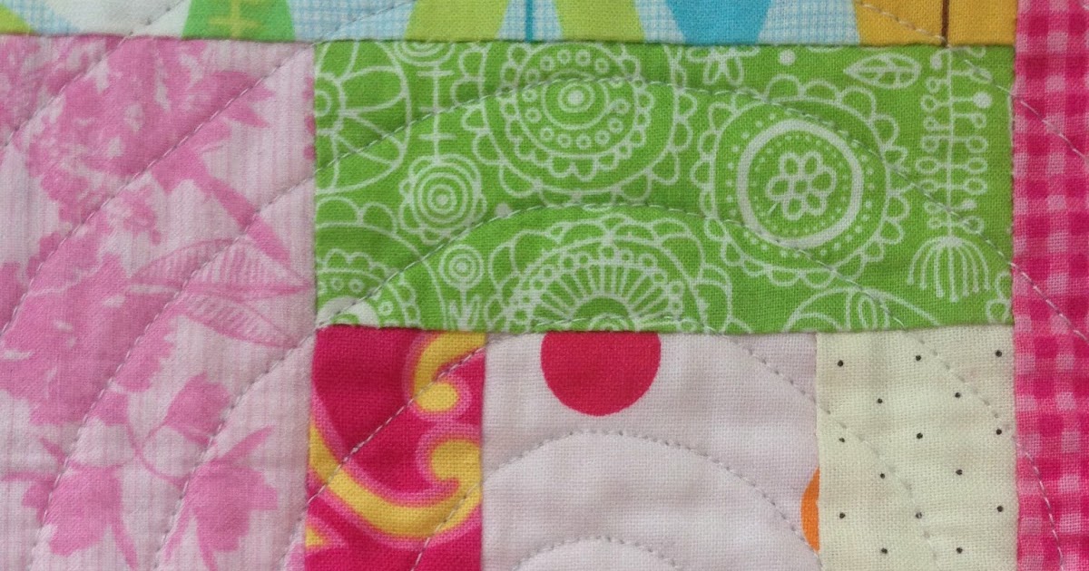 crazy mom quilts a spiral (and oval) quilting tutorial