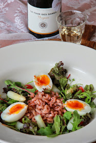 Salade met asperges & Hollandse garnalen en aspergewijn van het jaar - www.desmaakvancecile.com