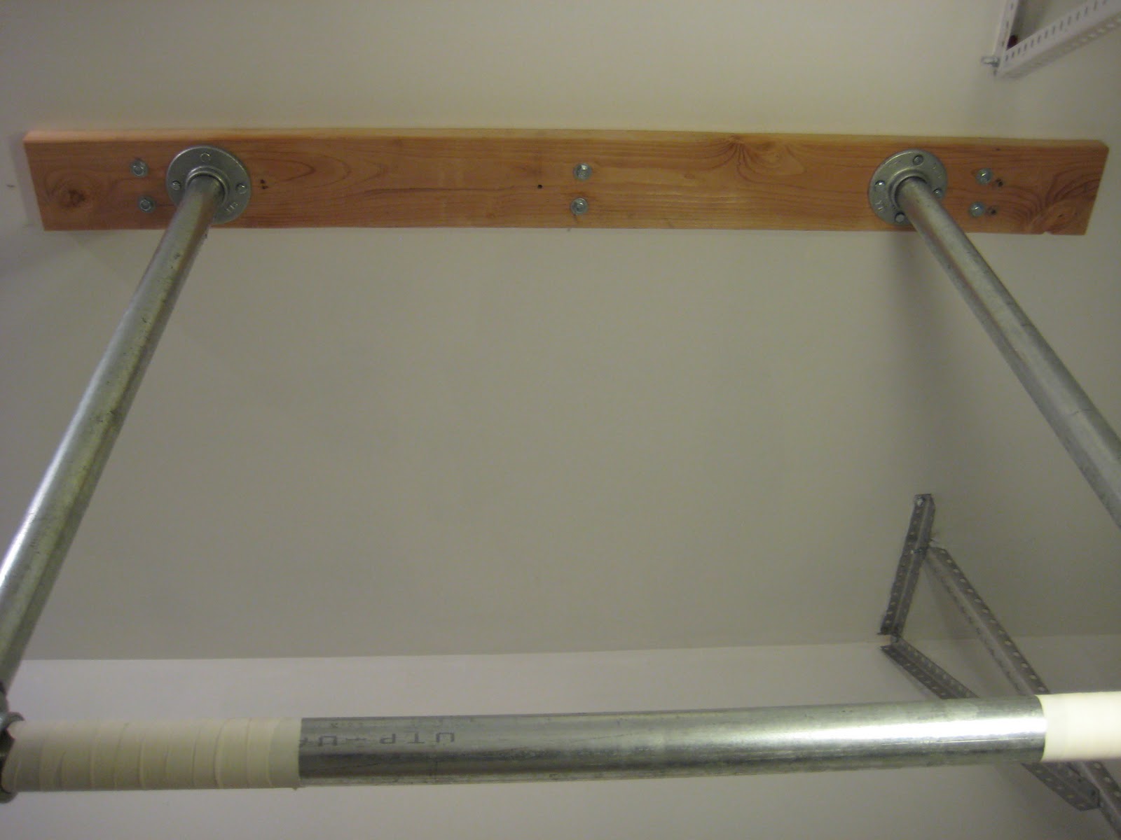 Constantly Varied CrossFit Garage Gym DIY Pull Up Bar