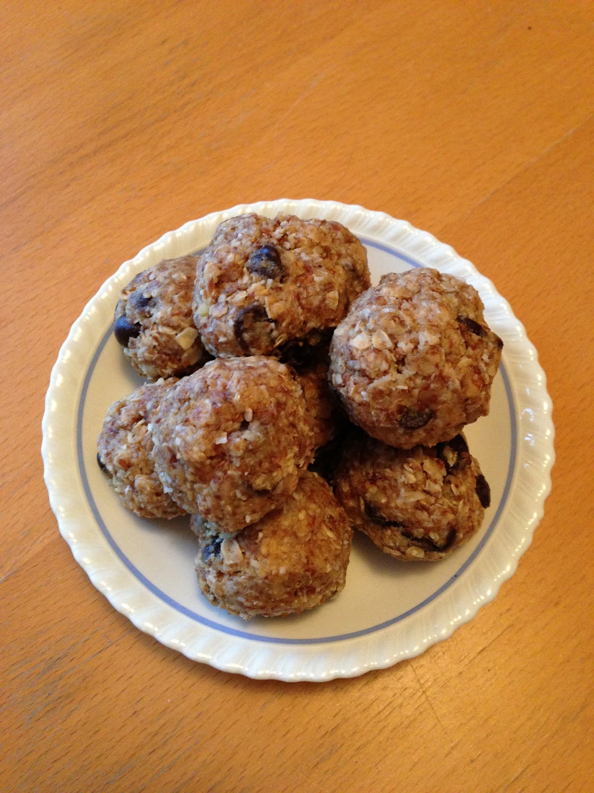 Katie & Chris Oatmeal Power Balls