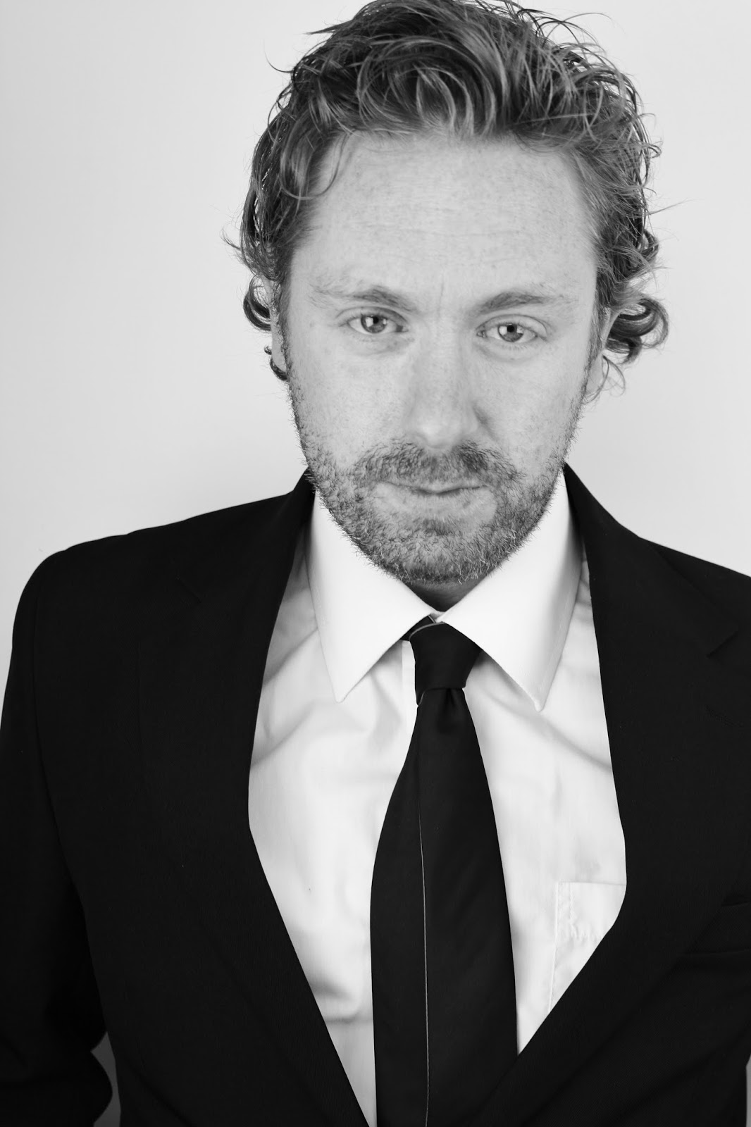 Poldarked Video Watch Poldark Actors Short Film Ice Dreams