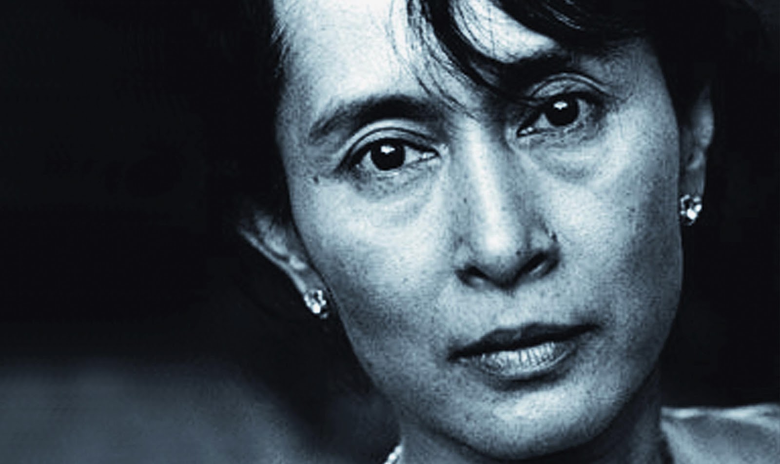 ann san suki A burmese life aung san suu kyi is in many ways an embodiment of burma's (renamed “myanmar” by the junta in 1989) modern history her father, general aung san. ann san suki A burmese life aung san suu kyi is in many ways an embodiment of burma's (renamed “myanmar” by the junta in 1989) modern history her father, general aung san.