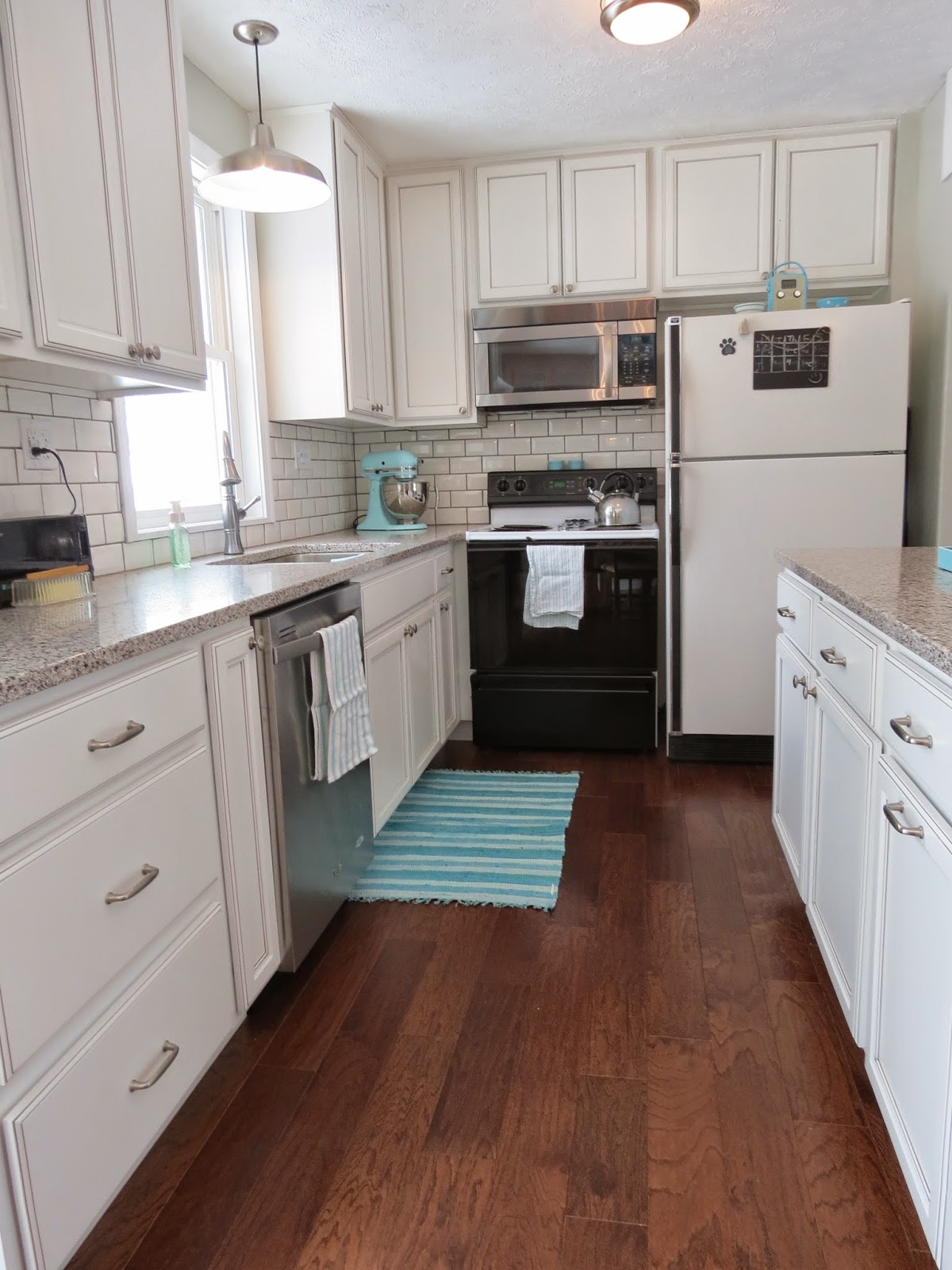 Mennonite Mama: The new kitchen