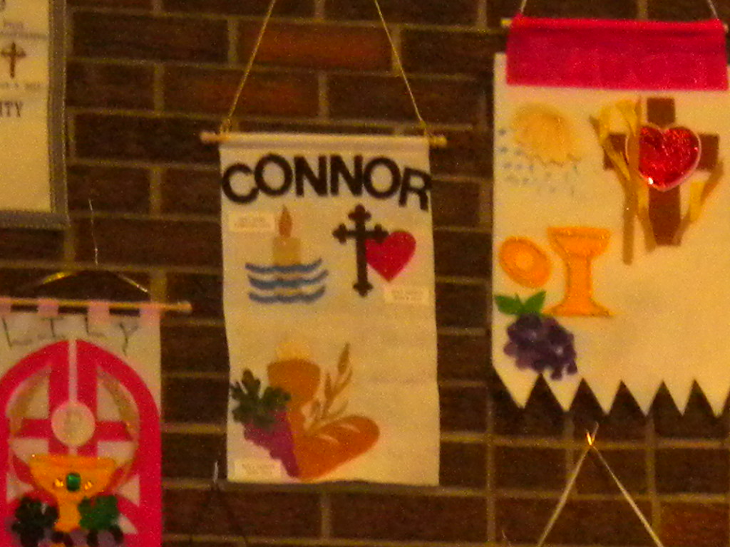 Familia Católica Banderines para la Primera Comunión