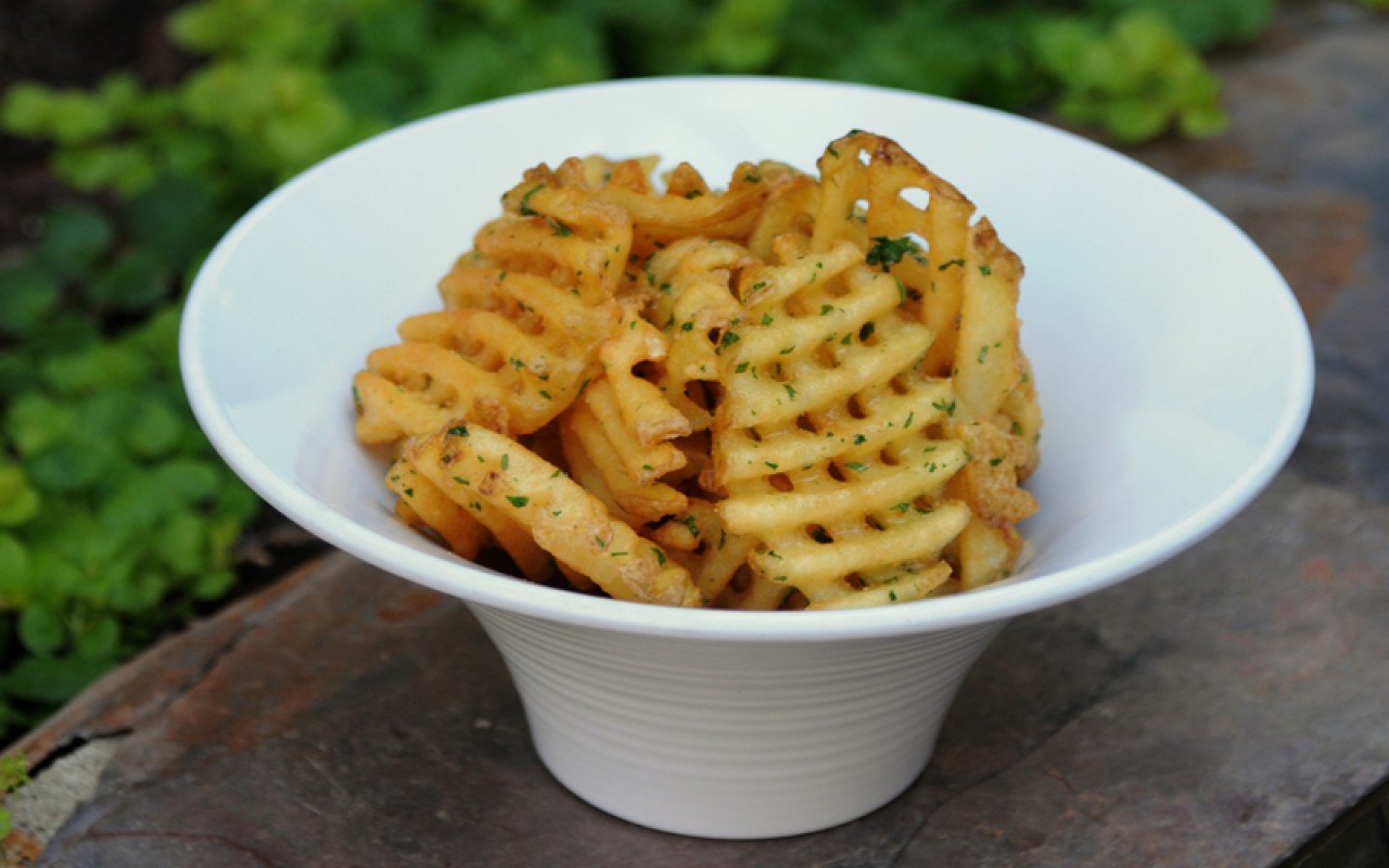 Tidbits of everyday life from a Mommy and more Truffle fries (quick