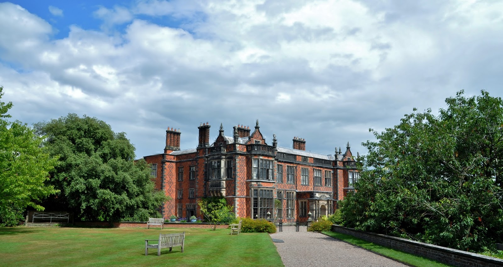 rambles with a camera Sundays visit to Arley Hall and Gardens