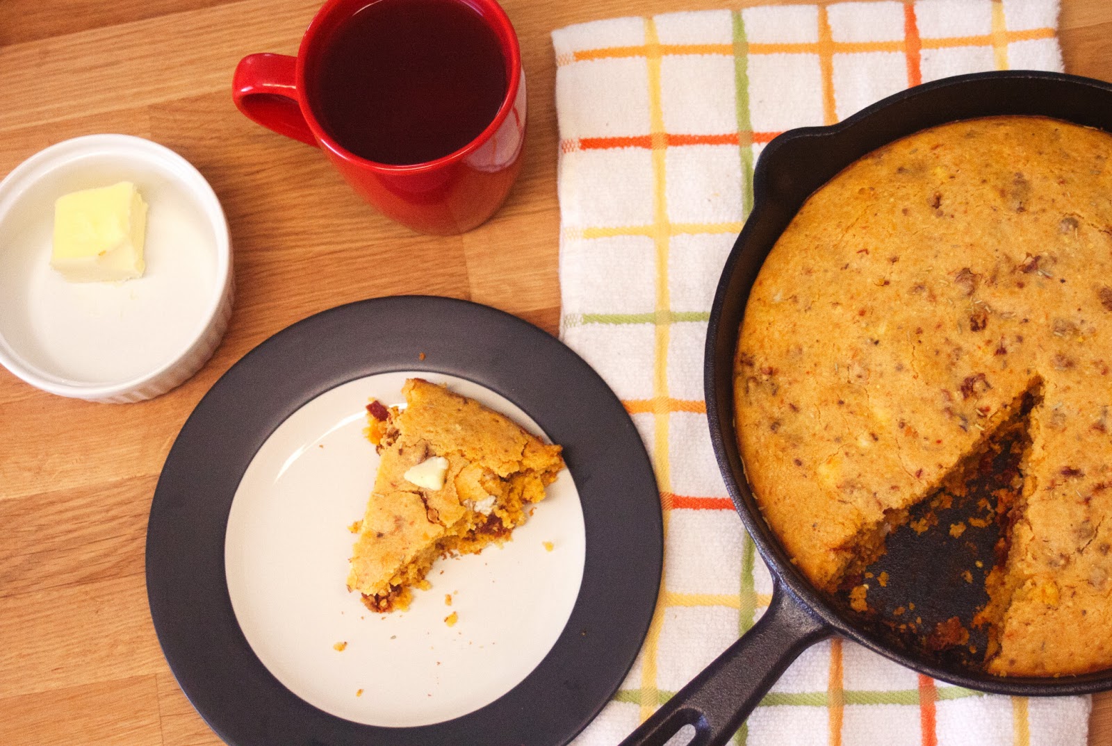 Gluten Free Sundried Tomato and Goat Cheese Cornbread