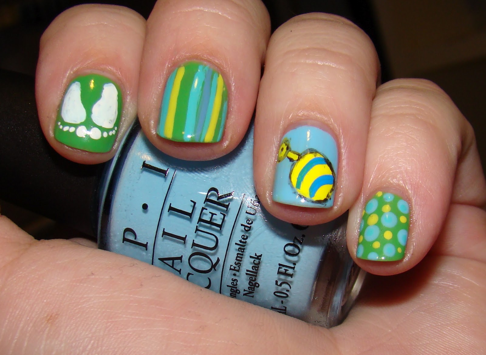 Smashley Sparkles Baby Shower Nail Art