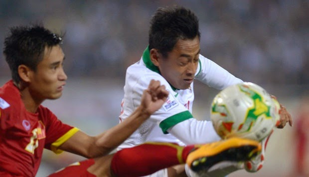 Hasil Timnas Indonesia vs Vietnam Skor 2-2 Piala AFF 2014, Samsul Arif Munip jadi penyelamat