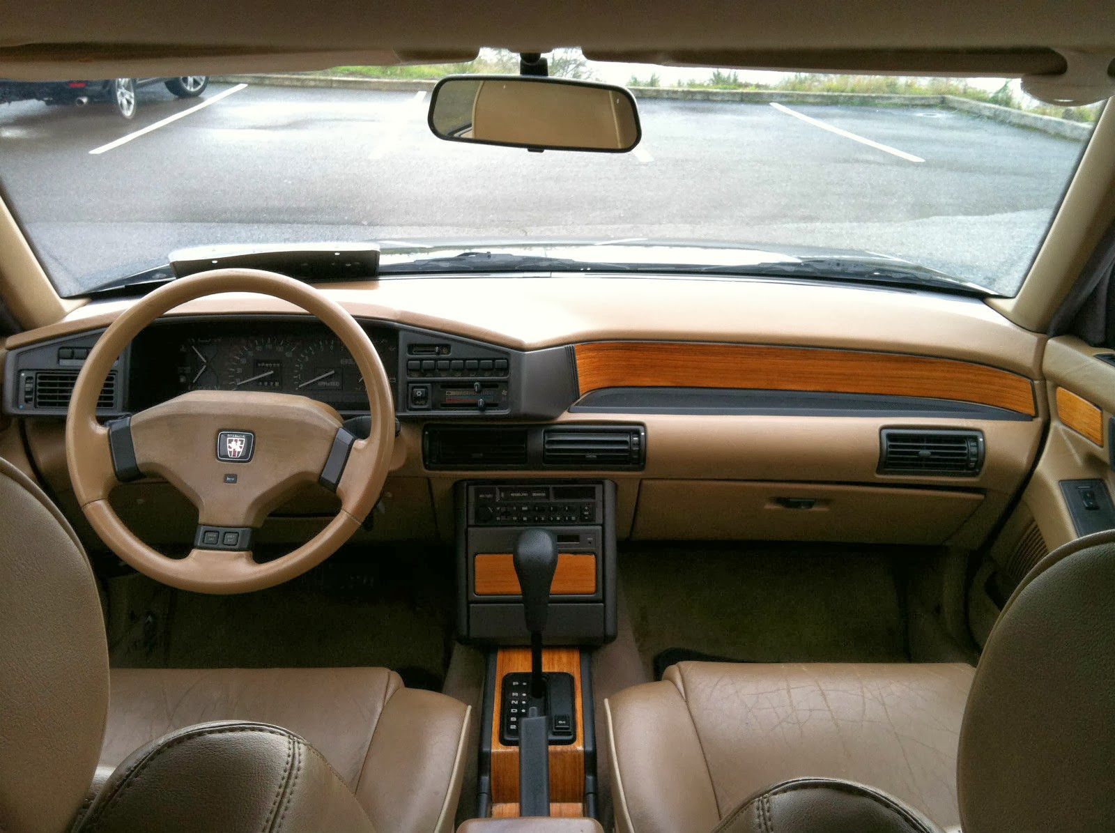 Sterling+Rover+827+SLi+Interior.jpg