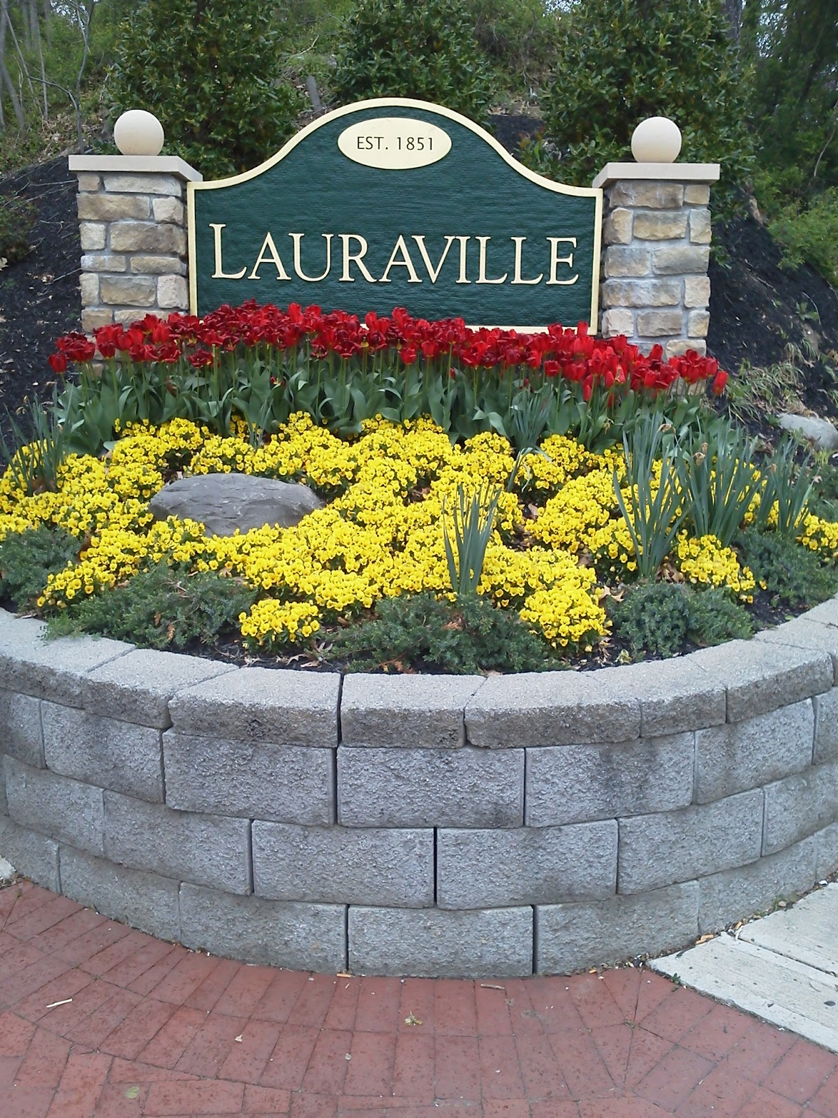 Hamilton Lauraville Main Street News Looking Good in Lauraville (Baltimore 21214)