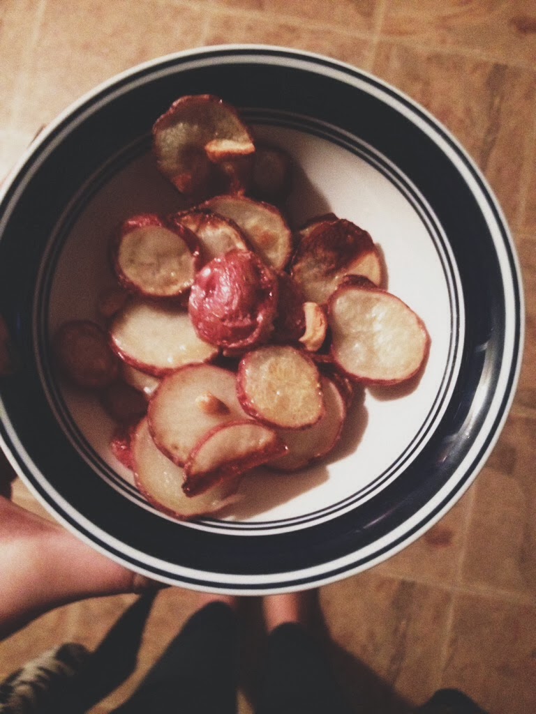 homemade baked red potato chips floral and flannel