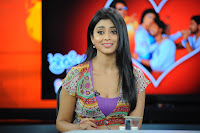 Shriya Saran New Movie Personal Interview Stills [cinebrain.blogspot]