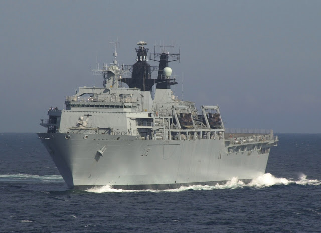 HMS Bulwark (L15)